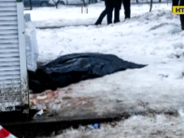 В Киеве нашли тело мужчины с многочисленными ножевыми ранениями