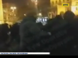 У центрі Києва побилися українські та німецькі футбольні фанати