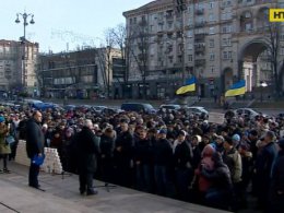 Кияни вийшли під стіни мерії через надвисокі тарифи та захмарні ціни в платіжках