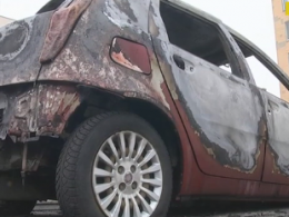 У Полтаві затримали чоловіка, якого підозрюють у серійних підпалах автомобілів