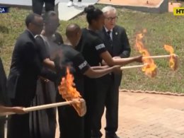 Председатель Еврокомиссии едва не сжег первую леди Руанды