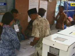 Смертельные выборы в Индонезии - более 300 человек умерло из-за усталости