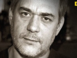 В Москве в аварии погиб известный ведущий и журналист Сергей Доренко