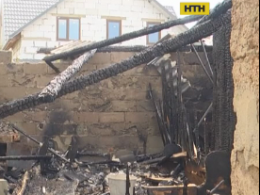 Двоє людей загинули під час пожежі в гаражі на Рівненщині