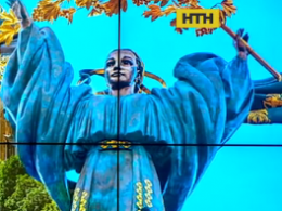"Лазня" для монумента Незалежності: Київ готуватися до Дня міста