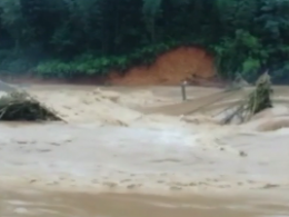 Південь Китаю опинився під водою