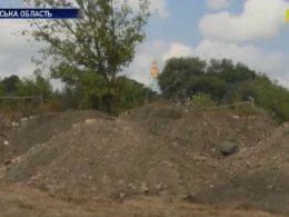 В Черкасской области во время строительства нового храма нашли десятки черепов и костей
