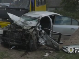 Один человек погиб, двое травмированы в аварии на Тернопольщине