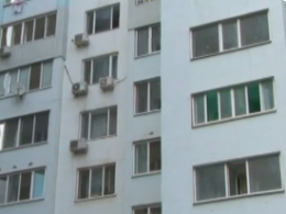 Маленький мальчик выпал из окна 8 этажа в Одессе