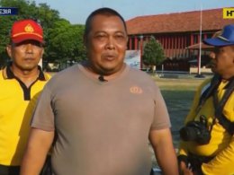 В Индонезии полных полицейских заставляют сбросить лишний вес