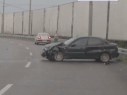 В Днепре в аварии погибла пассажирка автомобиля ВАЗ