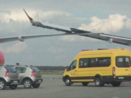Два літаки не розминулися в московському аеропорту Шереметьєво