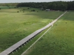 Самый длинный мост викингов построили в Дании
