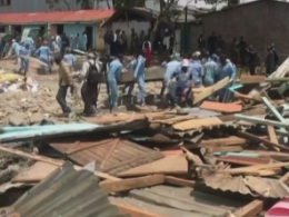 В Кении на учеников упала стена в школе: 7 детей погибли