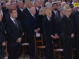 У Франції провели в останню путь колишнього президента країни Жака Ширака