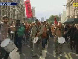 У Лондоні екоактивісти заблокували весь центр міста