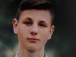 На Чернігівщині прощаються з 14-річним Денисом Чаленком