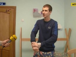 В Ужгороде 22-летний мужчина заявил, что стал жертвой полицейского произвола