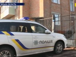 У Прилуках 17-річного хлопця знайшли в зашморгу в себе вдома