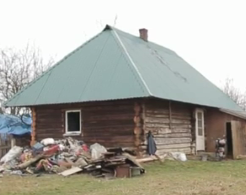 В Черновицкой области люди спасли соседских детей с горящего дома