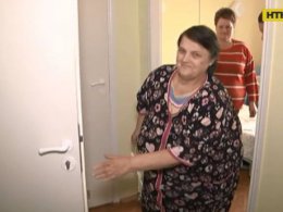 У Львові медики змогли видалити 20-кілограмову пухлину, яка заважала жінці жити