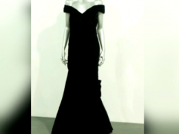 Оксамитову сукню принцеси Діани зняли з аукціону