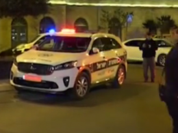 Теракт в Єрусалимі: бойовик на автомобілі влетів в групу спецпризначенців