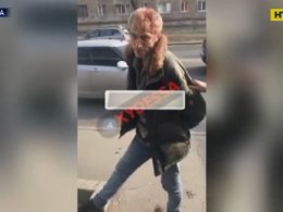В Одесі озброєний до зубів чоловік напав на випадкових перехожих