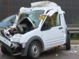 Масова аварія на автобані в Німеччині: 1 людина загинула, десятки постраждали