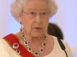 Британская королева празднует 94 день рождения