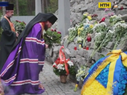 В Украинской православной церкви почтили память жертв политических репрессий
