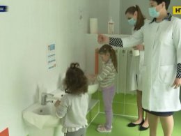 В Украине в некоторых регионах заработали детские сады