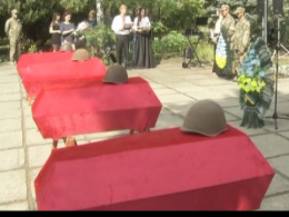 На Херсонщине перезахоронили останки 30-ти воинов