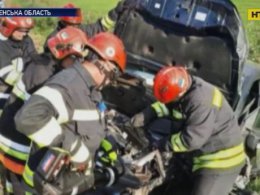 На Закарпатті в пекельній ДТП загинули футбольний тренер та двоє його дітей