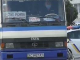 У Луцьку триває спецоперація з визволення заручників-пасажирів автобуса