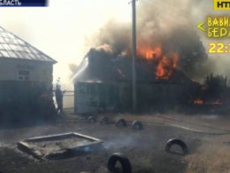 В Харьковской области на 400 гектарах бушует масштабный пожар