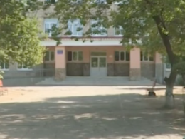 В Украине после массовых школьных линеек целые классы ушли на карантин