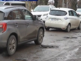 На Буковине чиновники присвоили деньги вместо ремонта дороги