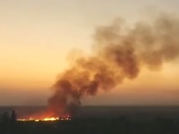 Масштабна пожежа спалахнула на стихійному сміттєзвалищі у Черкасах