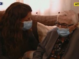 Майже 100-річна іспанська бабуся перемогла коронавірус