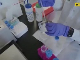 У Бразилії помер доброволець, який брав участь у випробуваннях вакцини від коронавірусу