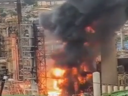 Вибух на нафтопереробному заводі в ПАР: 7 осіб отримали сильні опіки