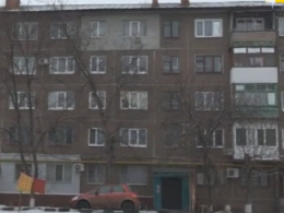 Неизвестный ночью задушил целую семью в Донецкой области
