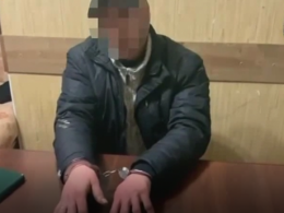 В Одессе отец годами насиловал двух несовершеннолетних дочек