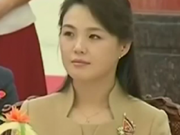 Дружина Північно-корейського лідера Кім Чен Ина з'явилася на публіці вперше за цілий рік