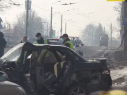 Дві людини загинули внаслідок масштабної аварії на Івано-Франківщині