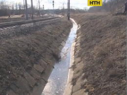 Тысячи людей остались без воды в Харьковской области