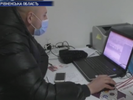 На Рівненщині власниця турфірми продавала підроблені довідки про відсутність коронавірусу