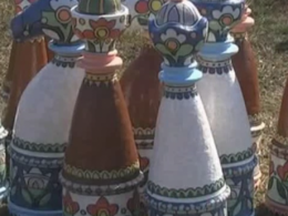 Унікальні шахи із глини створили гончарі з Опішні на Полтавщині