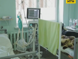 В Черновцах расследуют смерть провизора аптеки военного госпиталя, после вакцинации против коронавируса